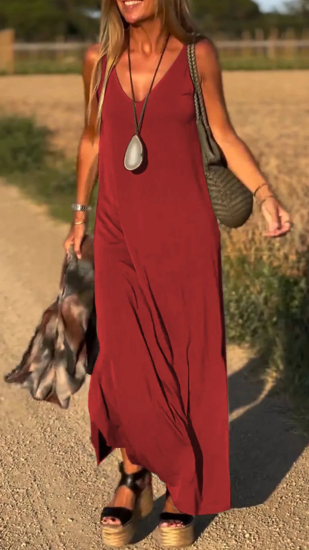 Robe à bretelles sexy et tendance à col en V pour femme